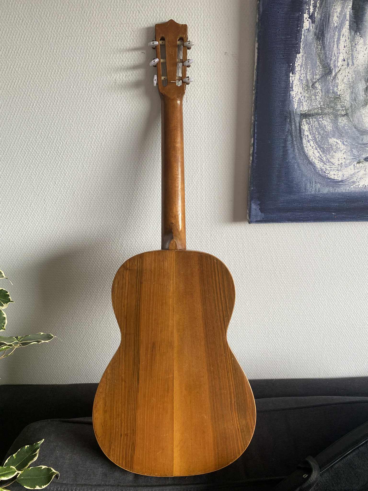 1824d19f-68e0-46ba-b223-1a579c36f456