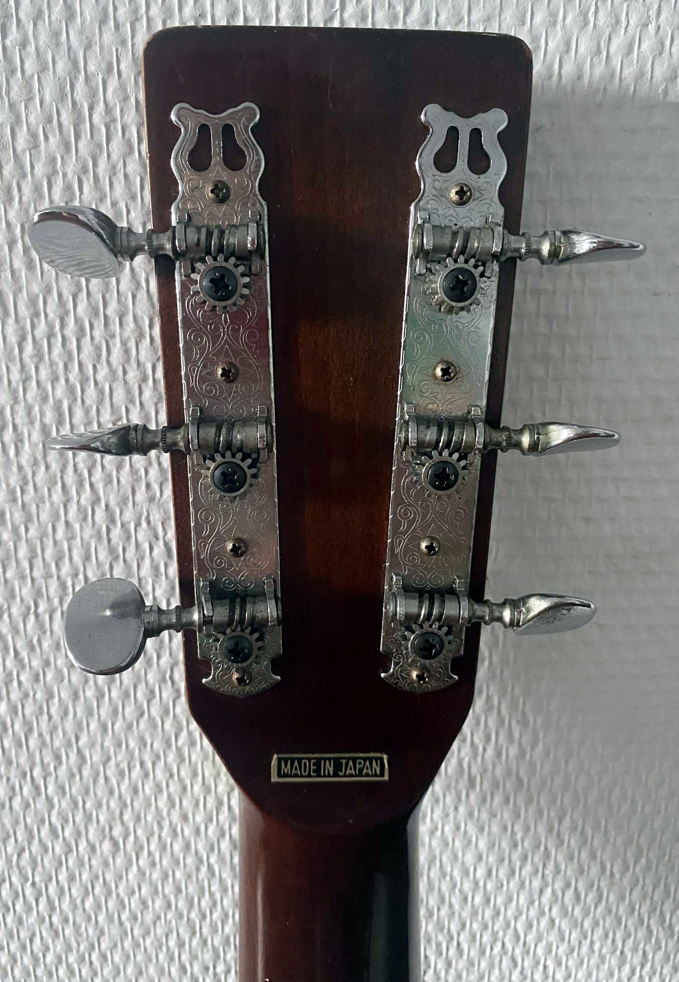 b26ba705-f386-4b0b-84df-daad98f8e462